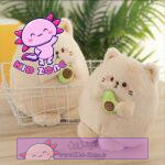 عروسک پولیشی گربه آووکادو به دست