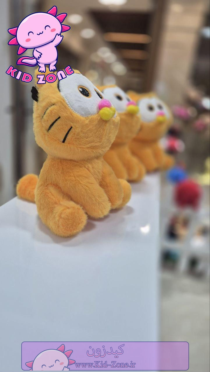 عروسک پولیشی گربه گارفیلد نشسته